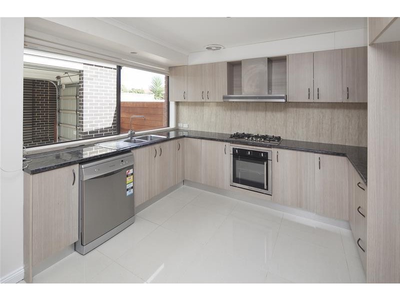 1 Finchley Court, Endeavour Hills VIC 3802