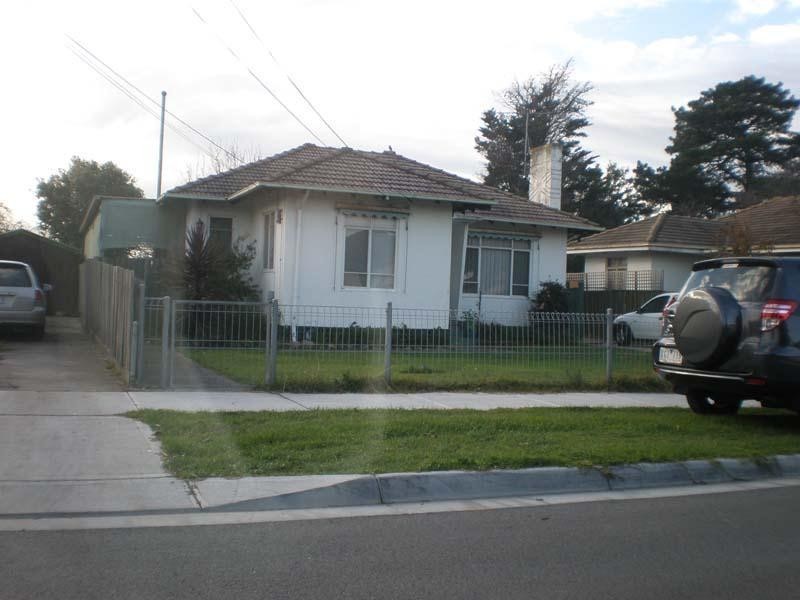 6 Kanooka Grove, Doveton VIC 3177