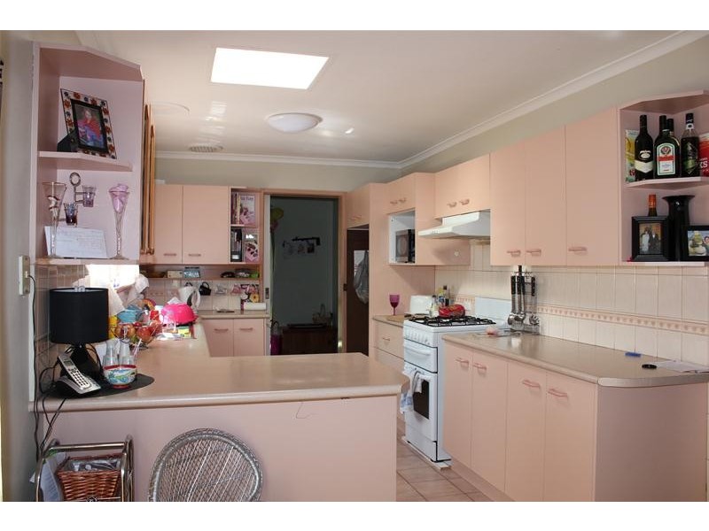 9 Matthew Flinders Avenue, Endeavour Hills VIC 3802