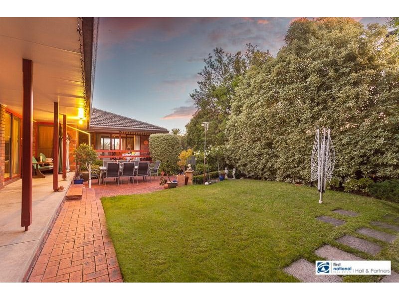 17 Roslyn Court, Dandenong North VIC 3175