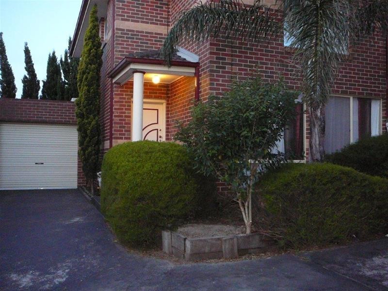 4/17-19 Edith Street, Dandenong VIC 3175