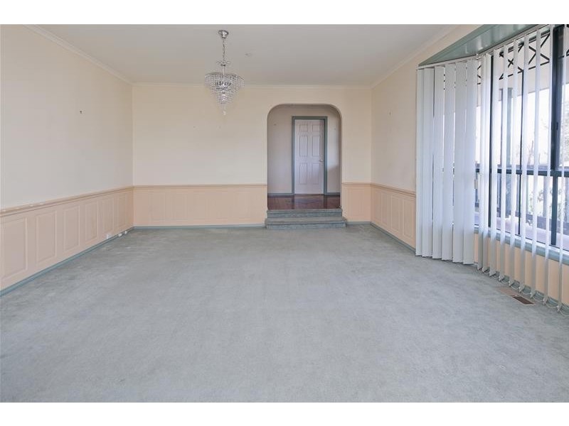 20 Edward Freeth Drive, Endeavour Hills VIC 3802