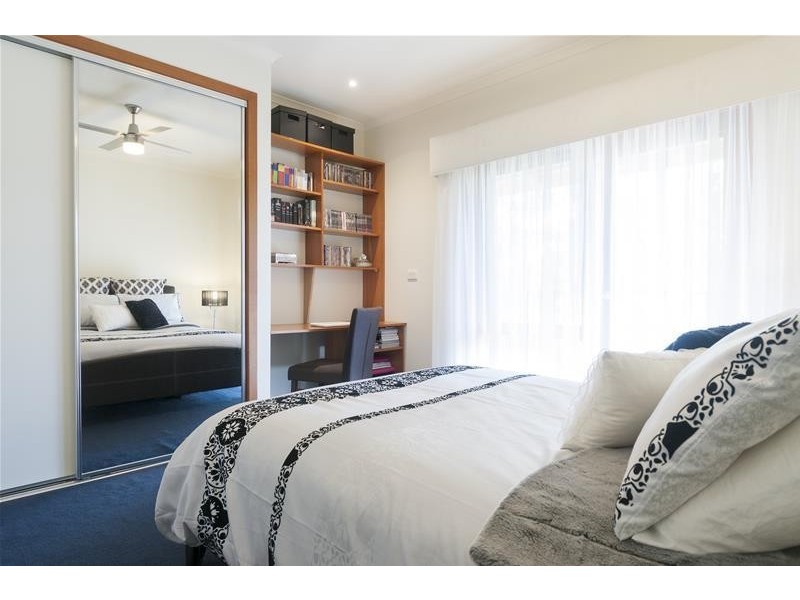 11-12 Wiringa Close, Narre Warren North VIC 3804