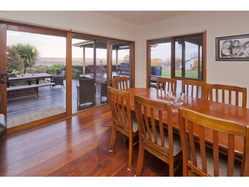 11-12 Wiringa Close, Narre Warren North VIC 3804