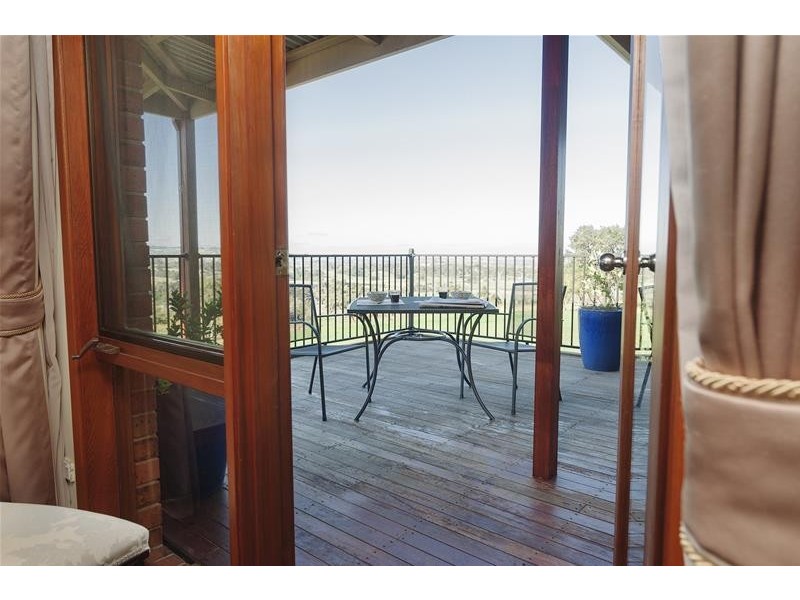 11-12 Wiringa Close, Narre Warren North VIC 3804