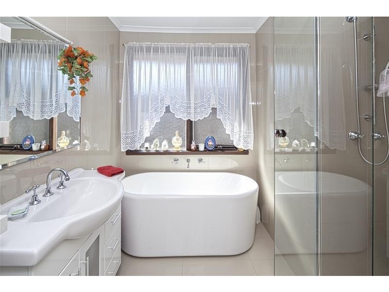 154 Fordholm Road, Hampton Park VIC 3976