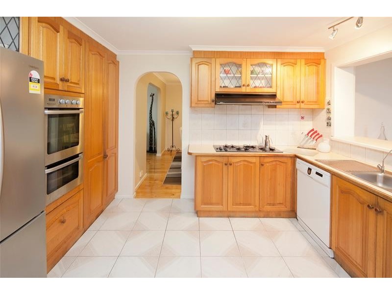 8 Bedwell Court, Endeavour Hills VIC 3802