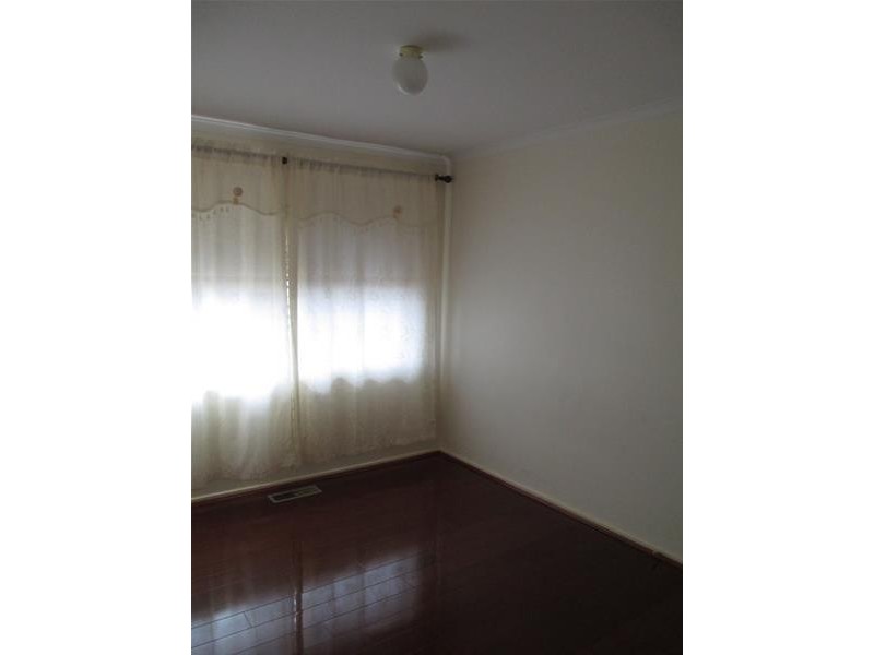 2 Primrose Hill Close, Endeavour Hills VIC 3802