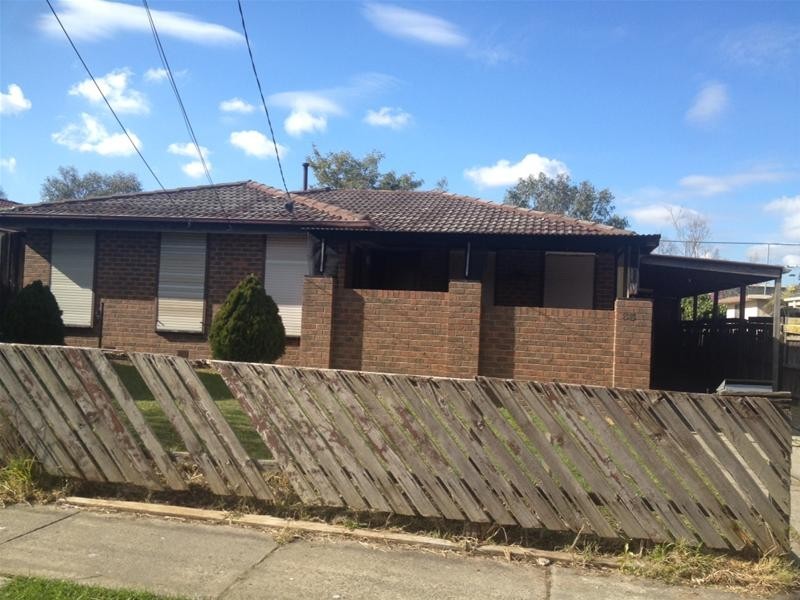 33 Devira Street, Dandenong North VIC 3175