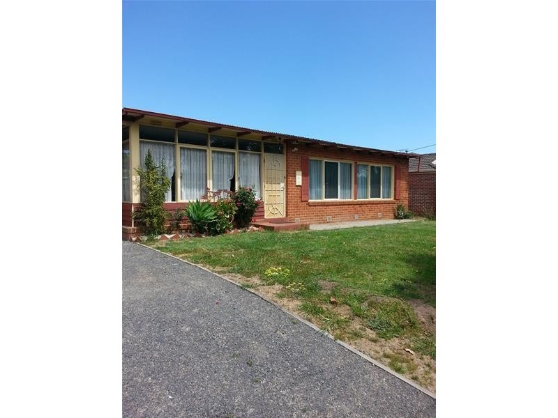 29 Edinborough Street, Hallam VIC 3803