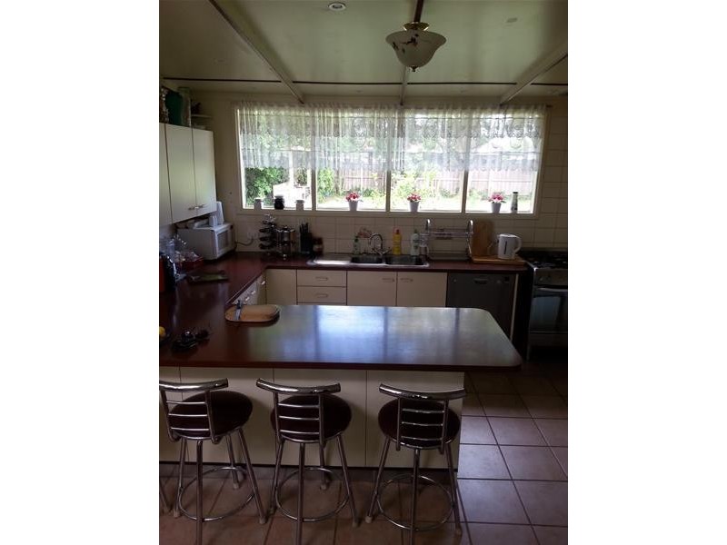 29 Edinborough Street, Hallam VIC 3803