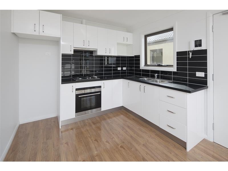 6/34-36 Hawthorn Road, Doveton VIC 3177