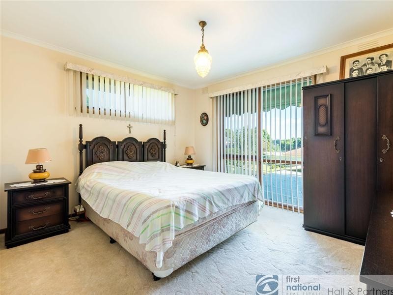 51 Haverbrack Drive, Mulgrave VIC 3170
