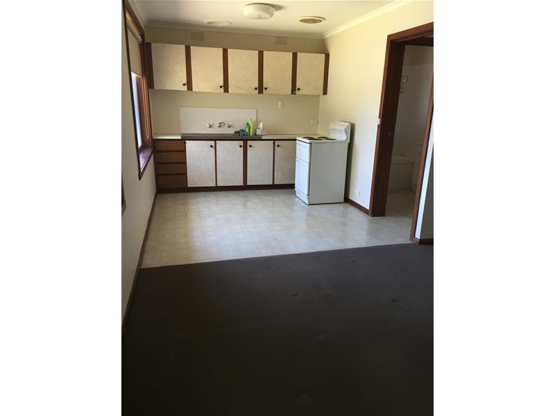 1/40 Ferndale Crescent, Dandenong North VIC 3175