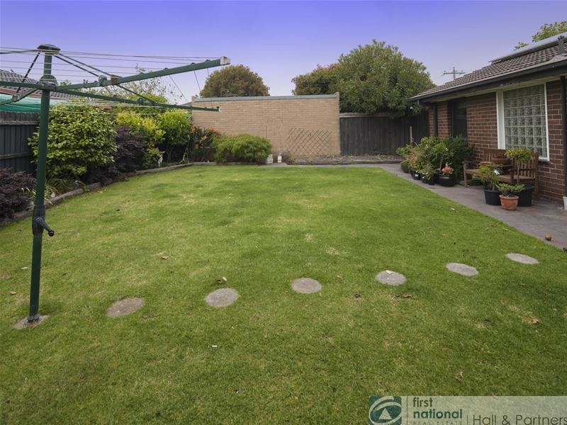 15 Nambour Road, Keysborough VIC 3173