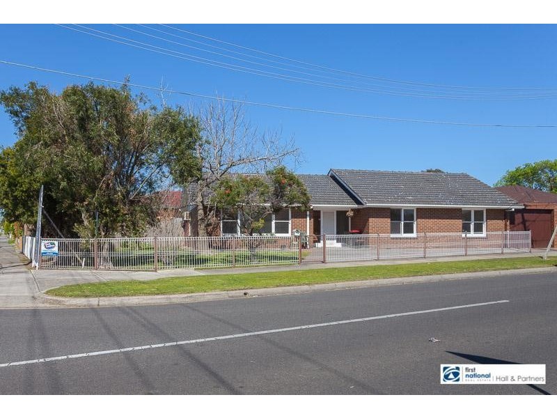 114 Gladstone  Road, Dandenong North VIC 3175