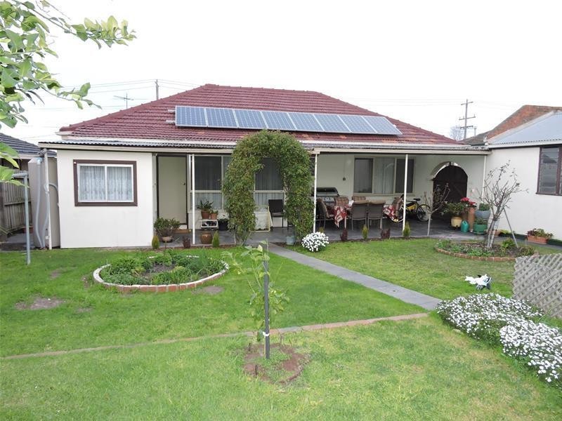 25 Halton Road, Dandenong North VIC 3175