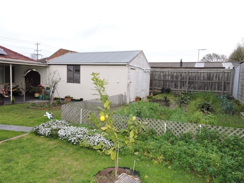 25 Halton Road, Dandenong North VIC 3175
