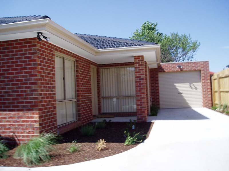 2/118 Herbert Street, Dandenong VIC 3175