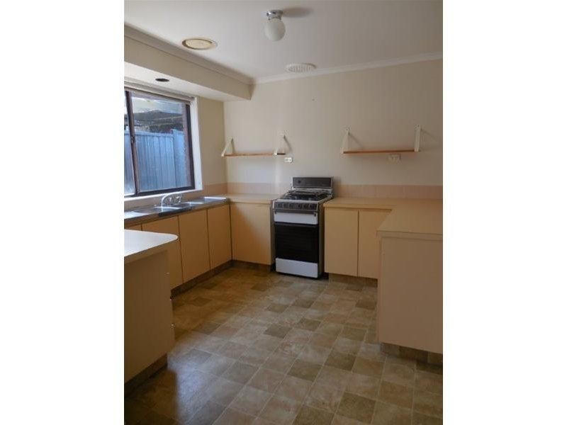 30 Briarhurst Avenue, Dandenong North VIC 3175