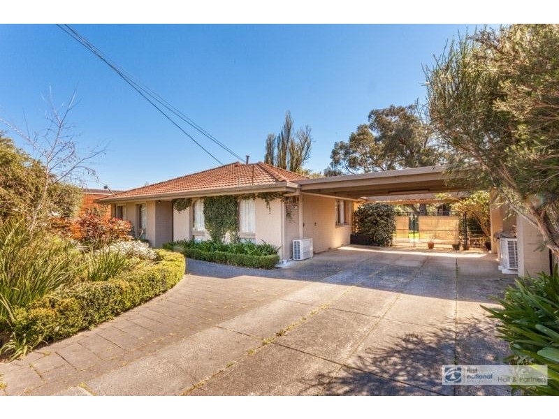 100 Somerset Drive, Dandenong North VIC 3175