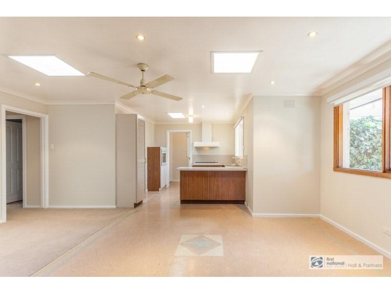 100 Somerset Drive, Dandenong North VIC 3175