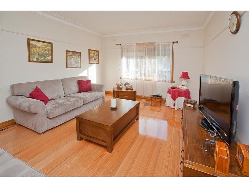11 Masters Street, Dandenong VIC 3175