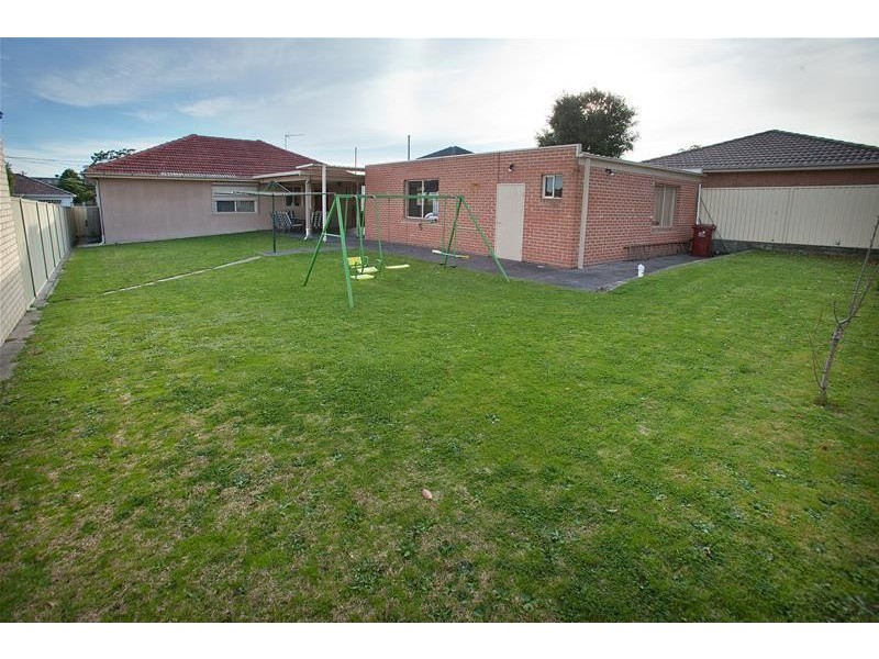 11 Masters Street, Dandenong VIC 3175