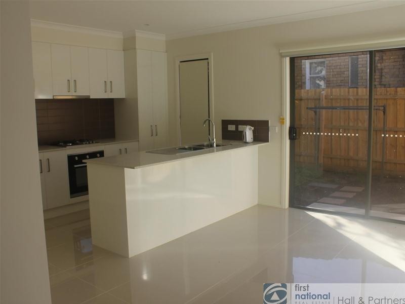 7/33 New Street, Dandenong VIC 3175