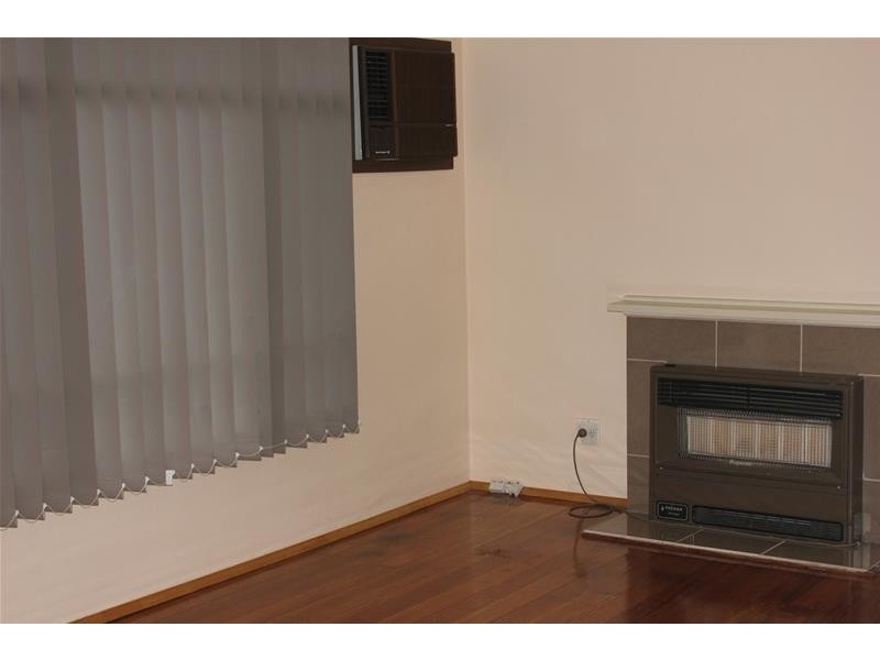 18 Wattle Drive, Doveton VIC 3177