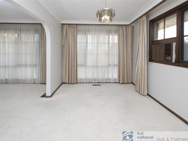 1 Sutherland Court, Endeavour Hills VIC 3802