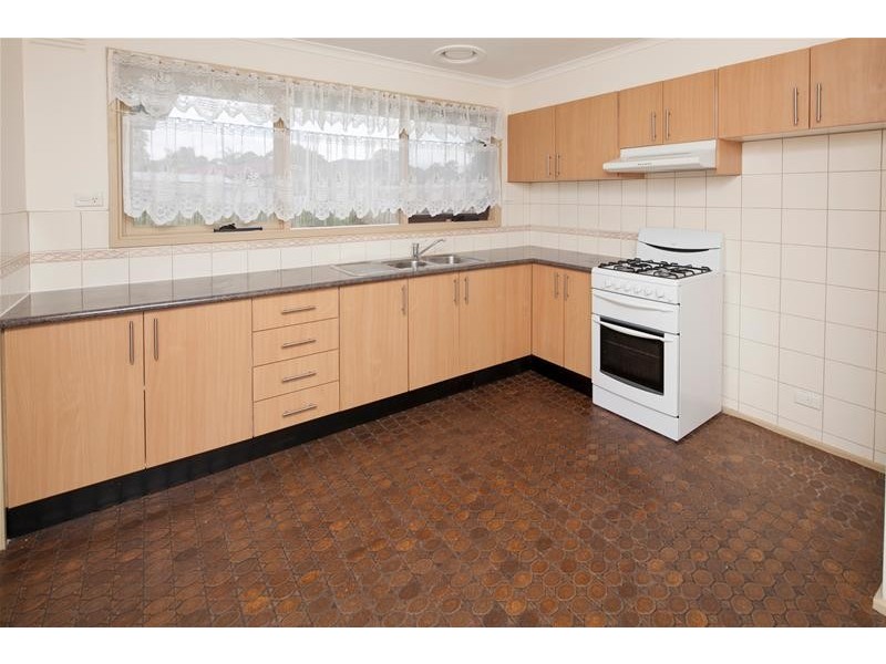 4 Sophie Court, Hallam VIC 3803