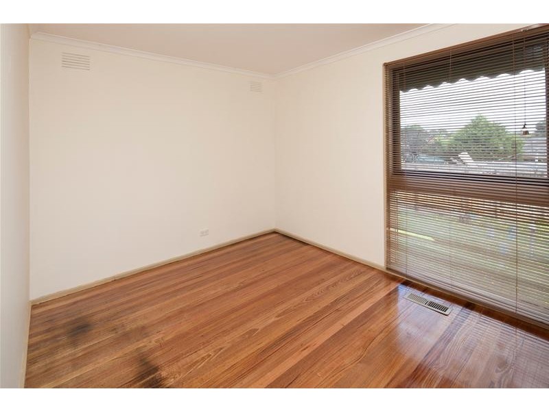 4 Sophie Court, Hallam VIC 3803