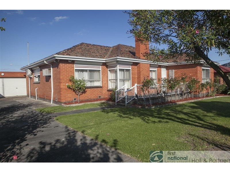 5 Haresta Avenue, Dandenong VIC 3175