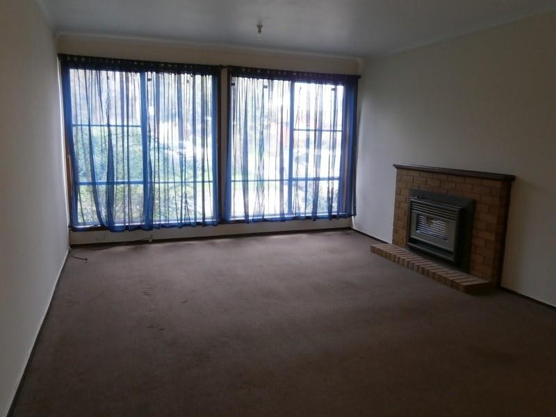 180 Power Road, Doveton VIC 3177