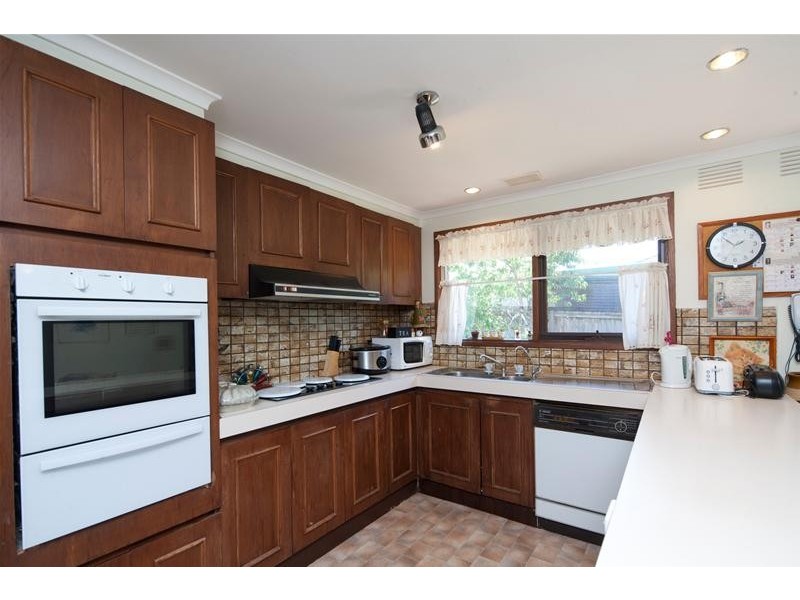 46 Ascot Drive, Noble Park North VIC 3174