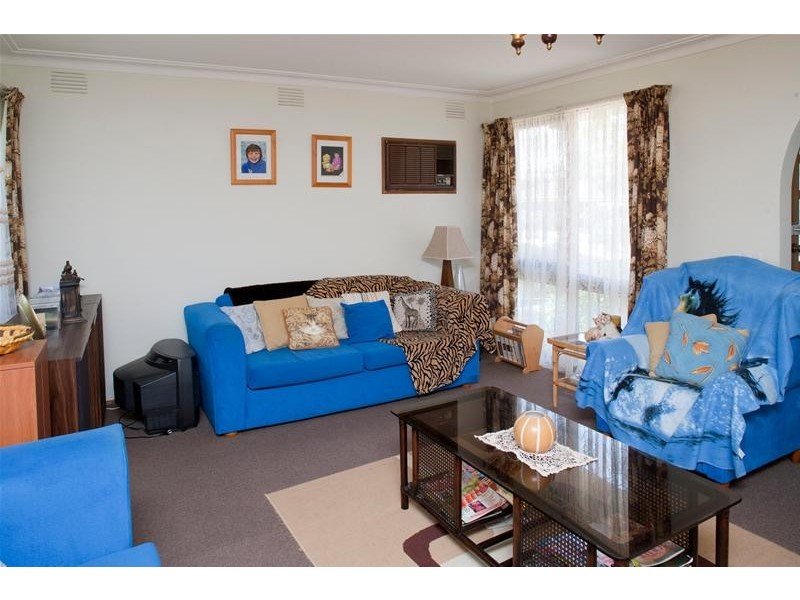 46 Ascot Drive, Noble Park North VIC 3174