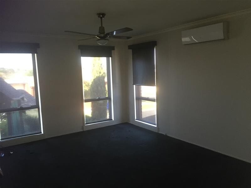 3 Lauren Drive, Hampton Park VIC 3976