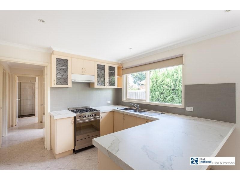 18 Neasham  Drive, Dandenong North VIC 3175