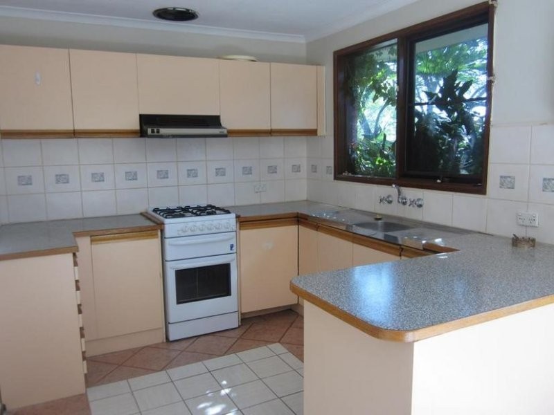 15 Aaran Place, Endeavour Hills VIC 3802