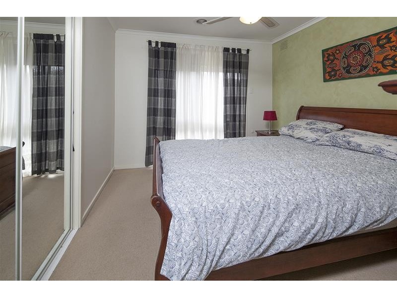 14 Aaran Close, Endeavour Hills VIC 3802