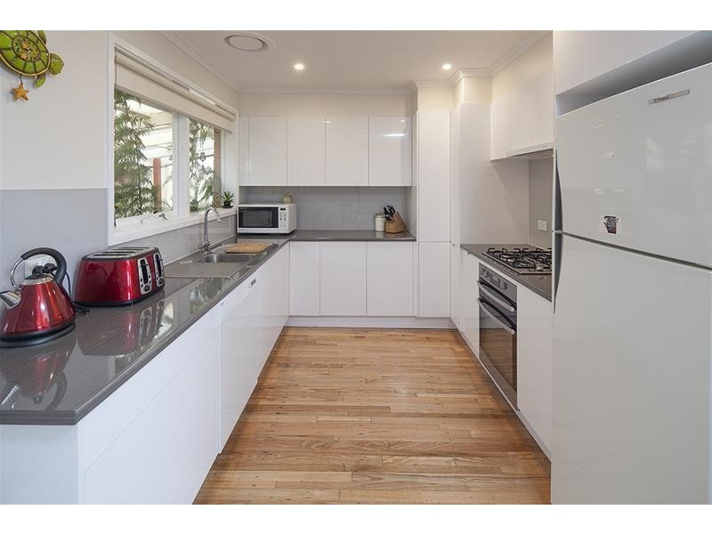 14 Aaran Close, Endeavour Hills VIC 3802