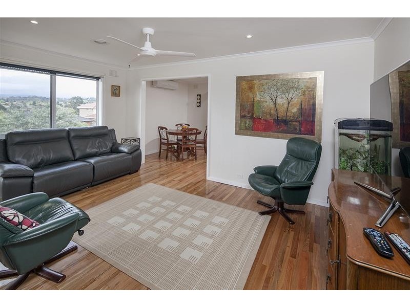 14 Aaran Close, Endeavour Hills VIC 3802