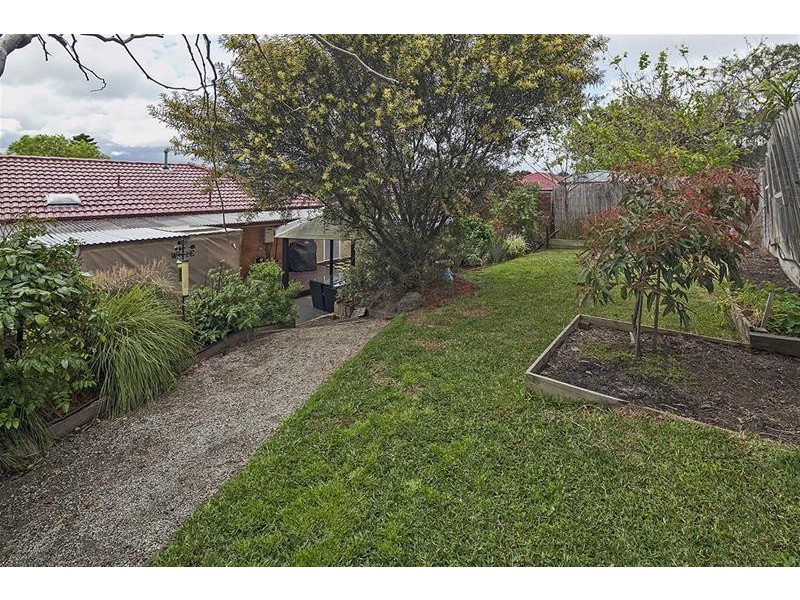 14 Aaran Close, Endeavour Hills VIC 3802