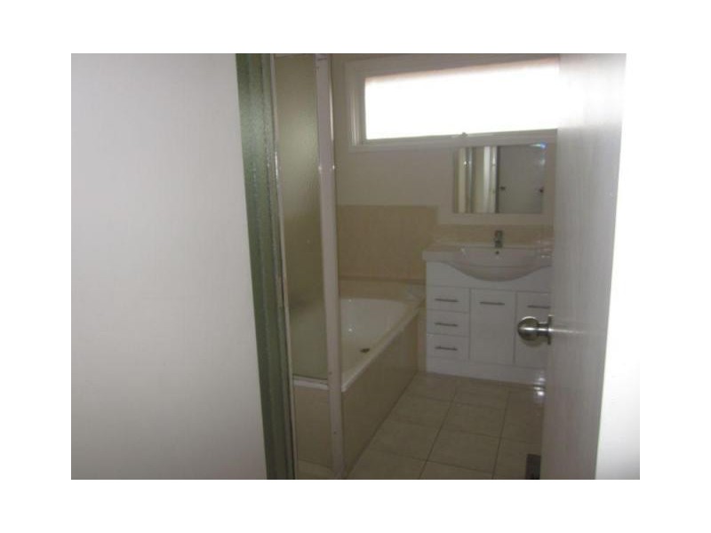 46 Clifton Way, Endeavour Hills VIC 3802