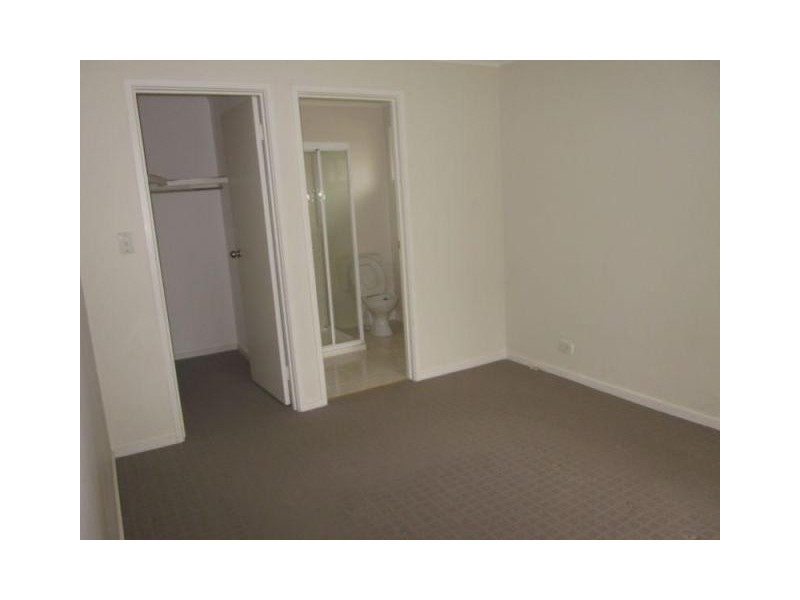 46 Clifton Way, Endeavour Hills VIC 3802