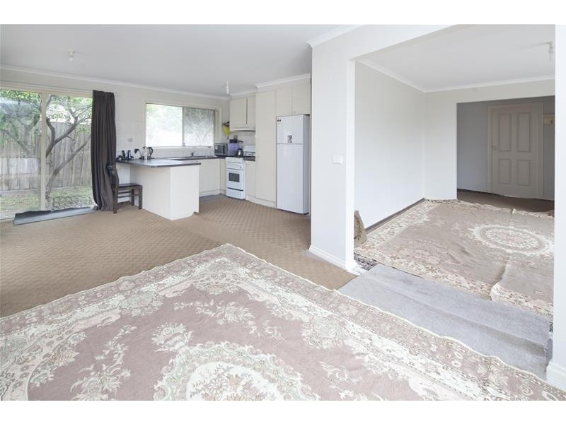 2/1 Lorraine Street, Dandenong VIC 3175