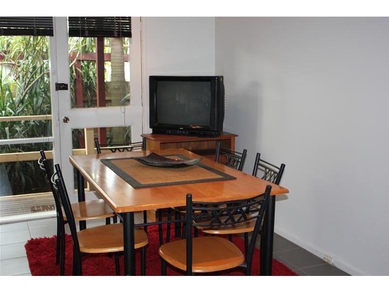 1 St Boswells Avenue, Berwick VIC 3806