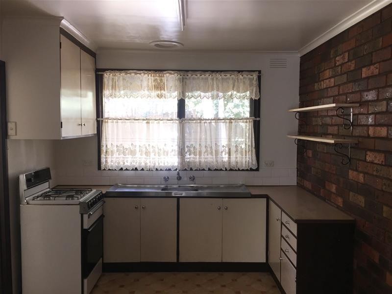 1/15 Smale Court, Dandenong North VIC 3175