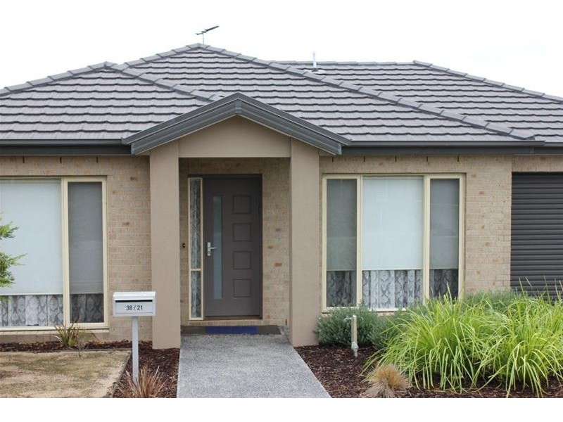 38/21 Kingfisher Drive, Doveton VIC 3177